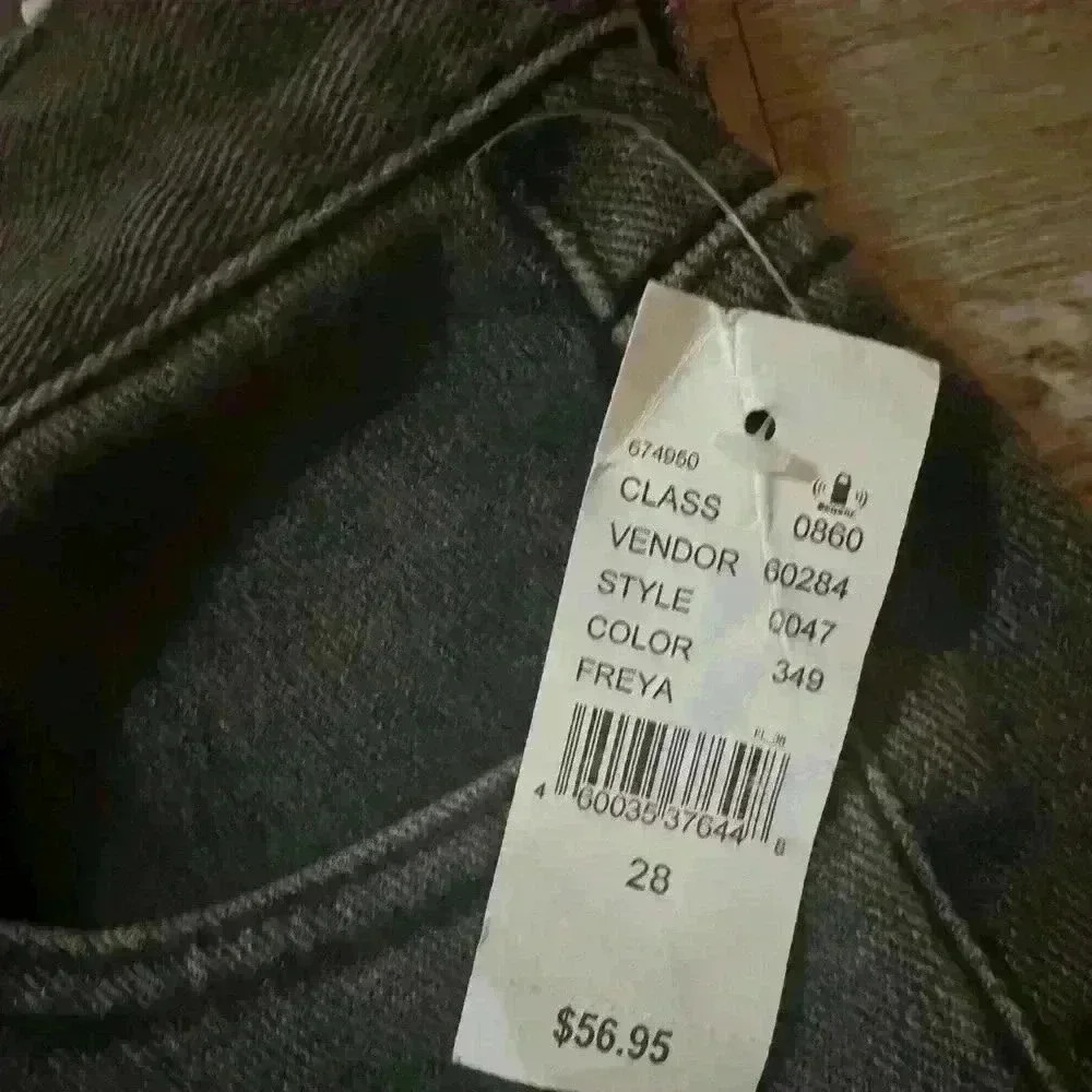 Pacsun High rise straight jeans size 28 style 0047 color 0860 - Picture 8 of 13